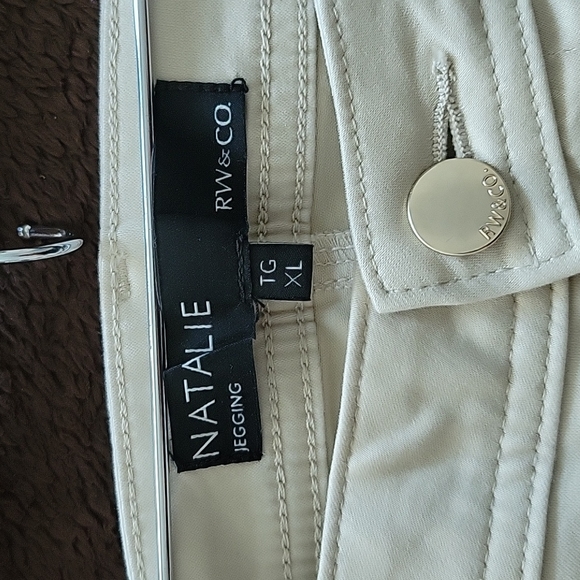 Pants - Picture 2 of 2